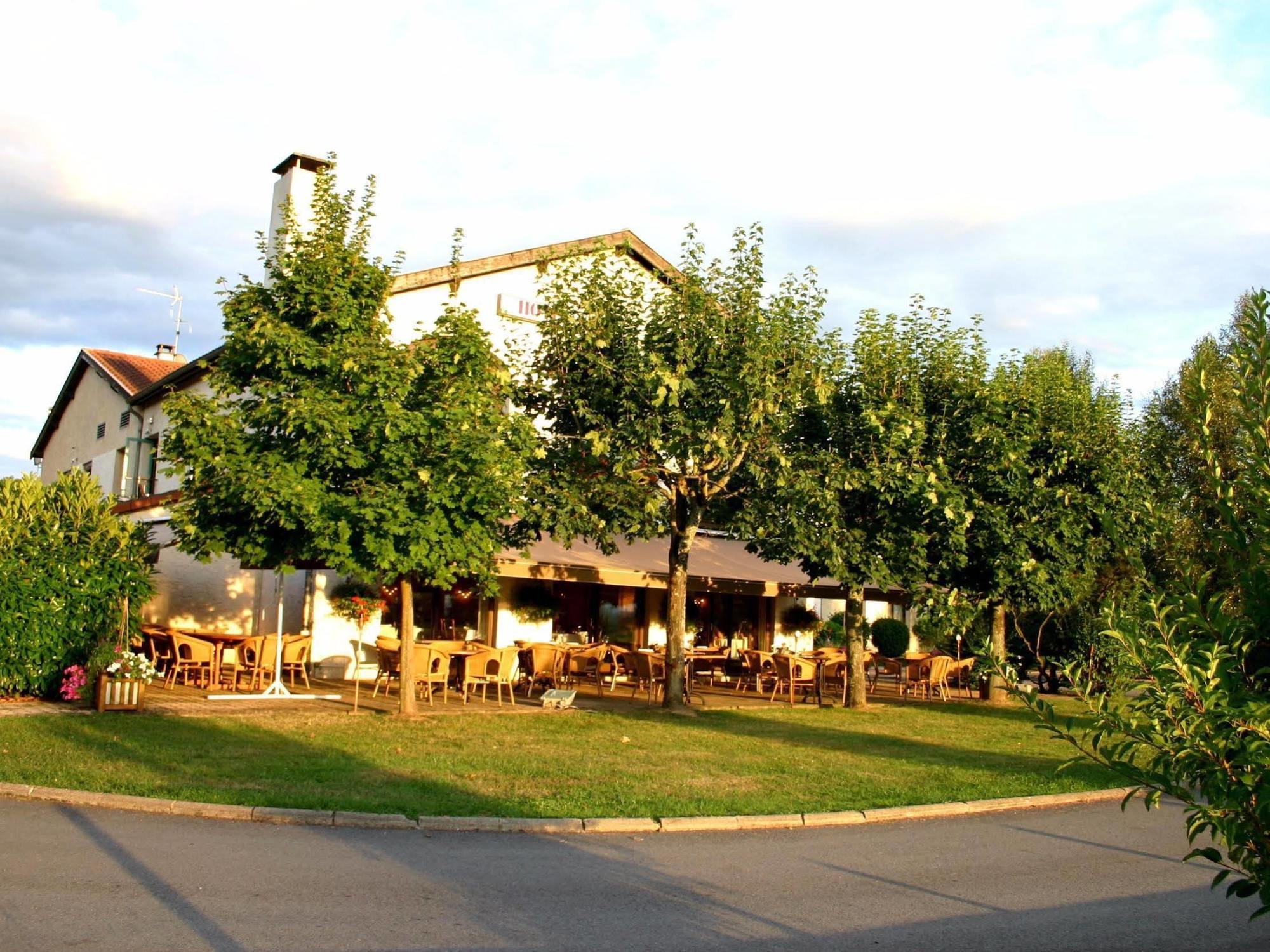 Relais De L'Abbaye Hotell Charlieu Exteriör bild